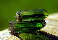 Essncia Mineral Green Tourmaline 