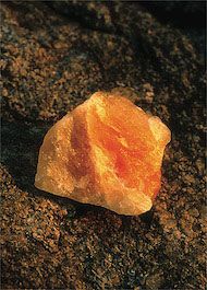 Essncia Mineral Orange Calcite 