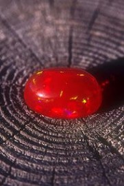 Essncia Mineral Fire Opal 